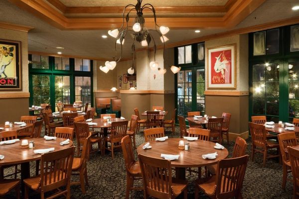 PARK PLACE HOTEL TRAVERSE CITY (Traverse City)
